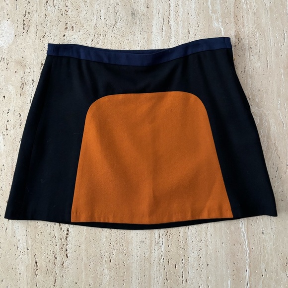 ZARA Two Toned Color Blocked Mod Skirt in Black and Orange Size L - Picture 5 of 6